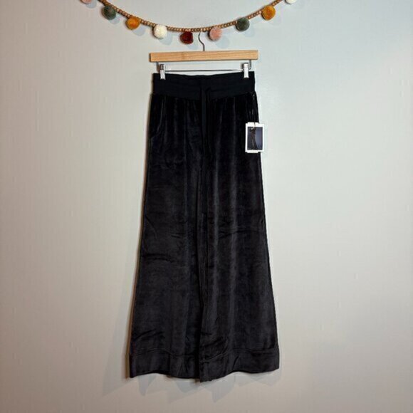 NWT Nation LTD black velour wide leg lounge pants - Picture 1 of 6